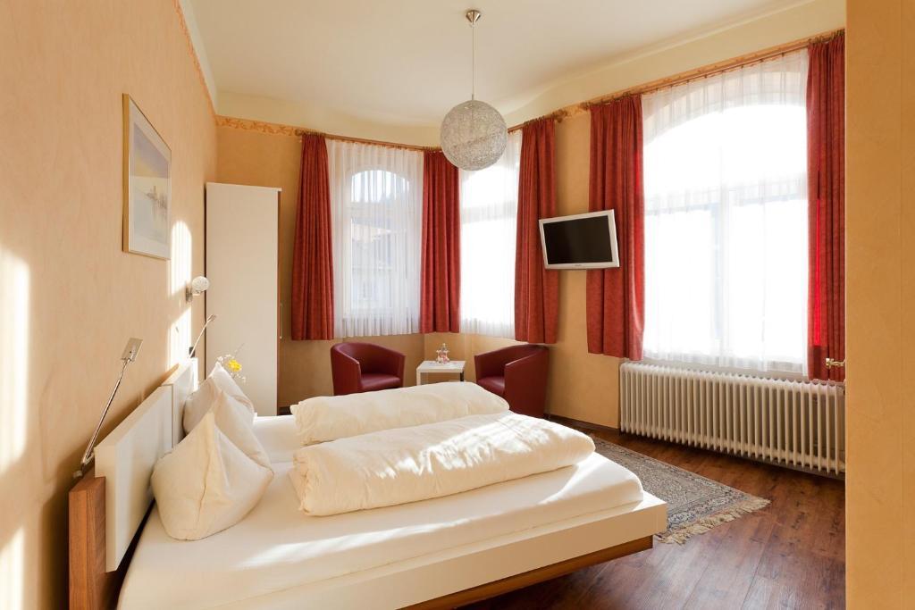 Hotel Kuehler Krug Freiburg im Breisgau Cameră foto